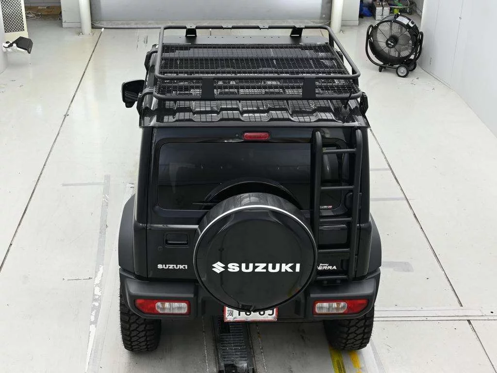 Suzuki Jimny Sierra JB74W 2023